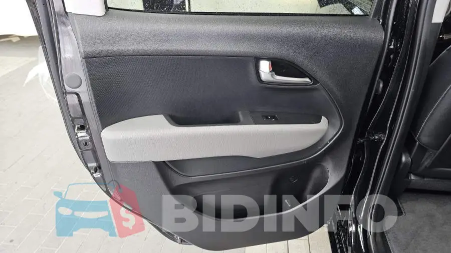KNACH811BRT392445 Photo# 25