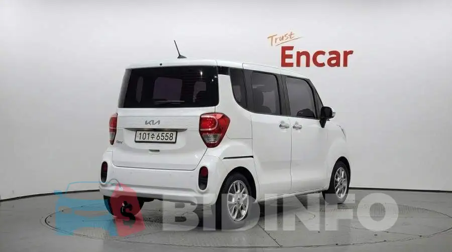 KNACJ811BNT276900 Photo# 2