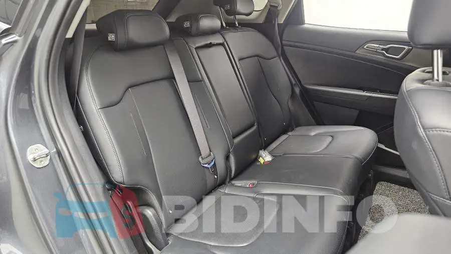 KNAPV81CBNK089657 Photo# 12