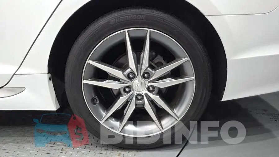 KMHE241BBFA137935 Photo# 21