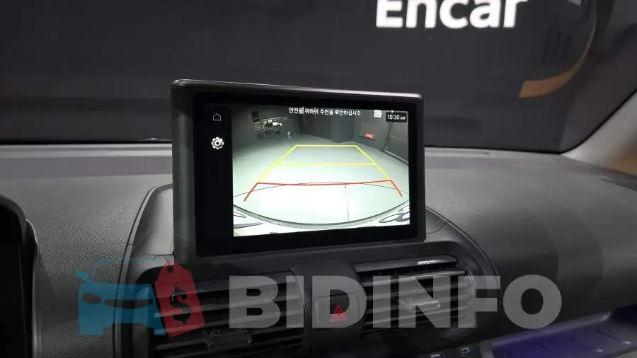 KMHB3518BPW043003 Photo# 15