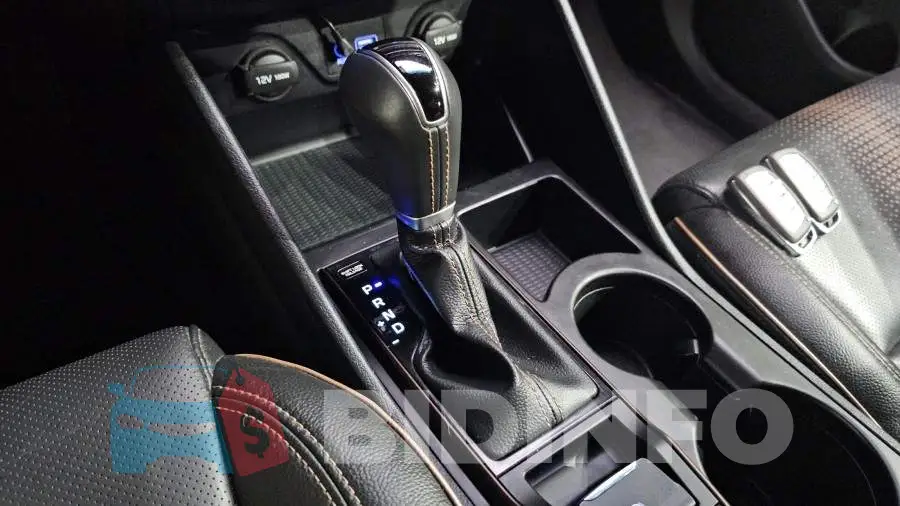 KMHJ3812GHU347464 Photo# 9