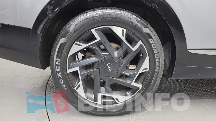 KNAPV81CBNK042873 Photo# 5