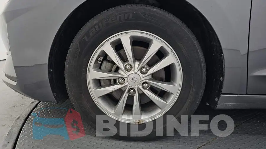KMHD741EELU945112 Photo# 5