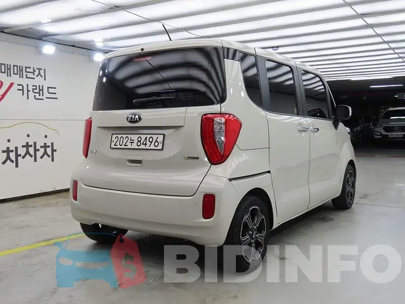 KNACK812BHT155517 Photo# 4