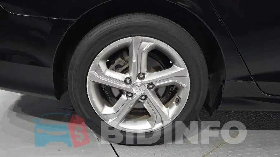 KMHE341DBJA409166 Photo# 5