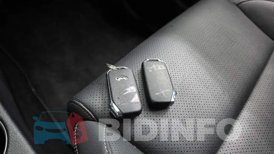 KNAPN813BLK750091 Photo# 16