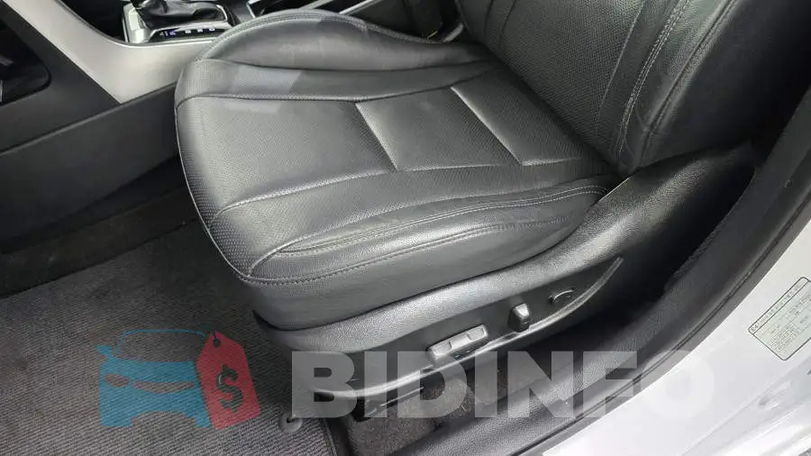 KMHD251CBFU238403 Photo# 31