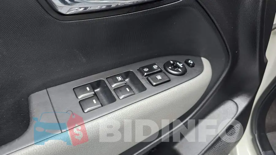 KNACK811BJT172814 Photo# 33