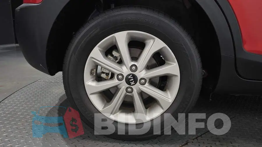 KNADA814BJS198430 Photo# 21