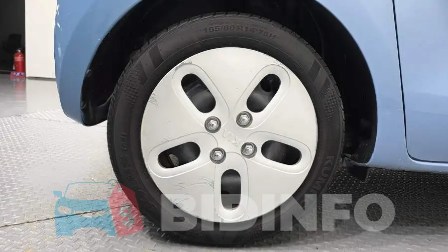 KNACF911BKT224268 Photo# 5