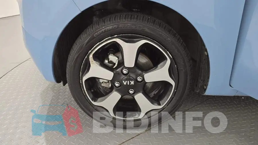 KNACK812BFT104191 Photo# 5