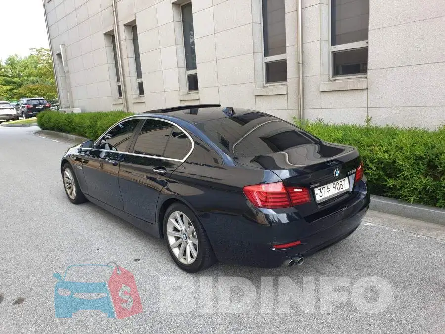WBA5A7102FD815695 Photo# 17