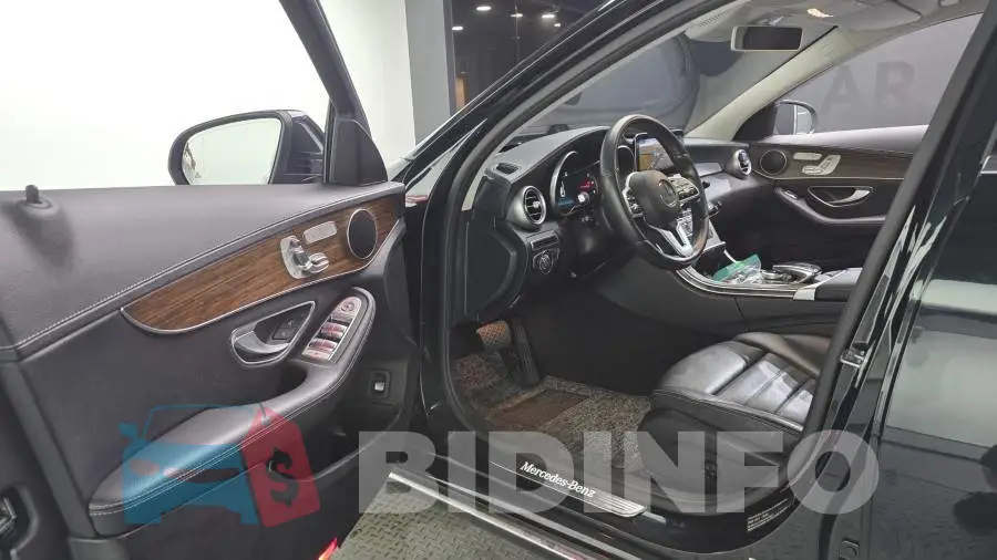 WDDWF1FB1KR439509 Photo# 10