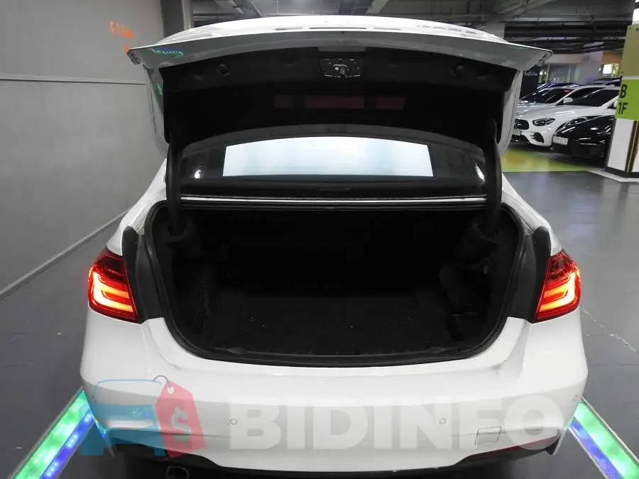 WBA3D3101FK614017 Photo# 18
