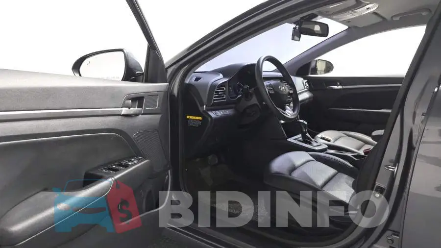 KMHD641EEKU902018 Photo# 10