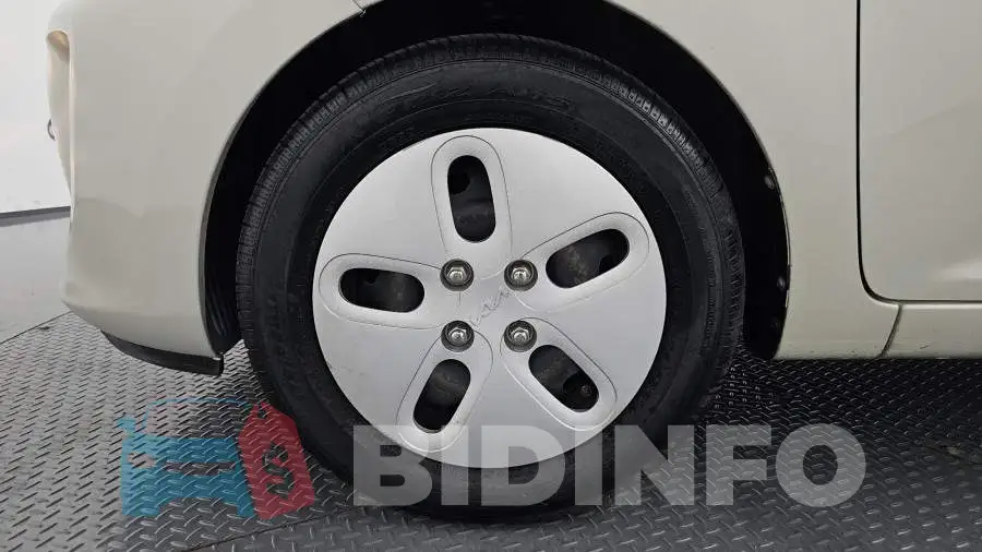 KNABE511BGT169143 Photo# 5