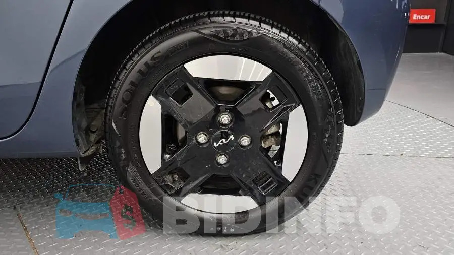 KNACG81AFRT012784 Photo# 21