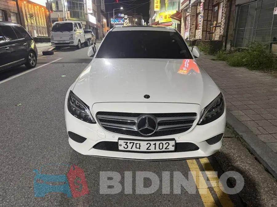 WDDWF1EB1KR487285 Photo# 1
