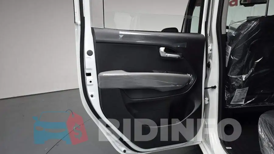 KNACH811BVT486510 Photo# 25