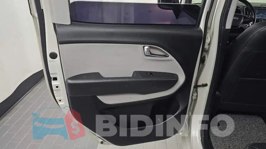 KNACK811BHT164312 Photo# 25