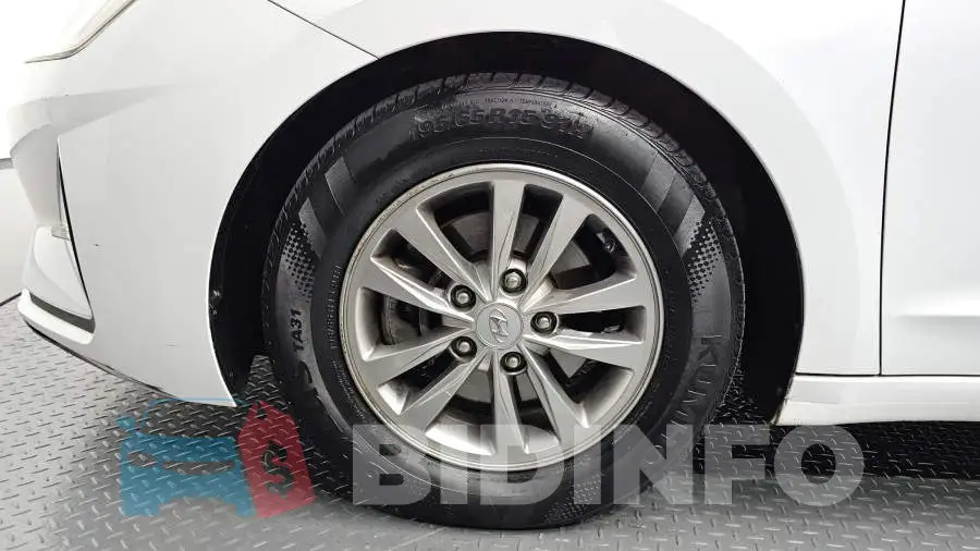 KMHD741LBLU991373 Photo# 5