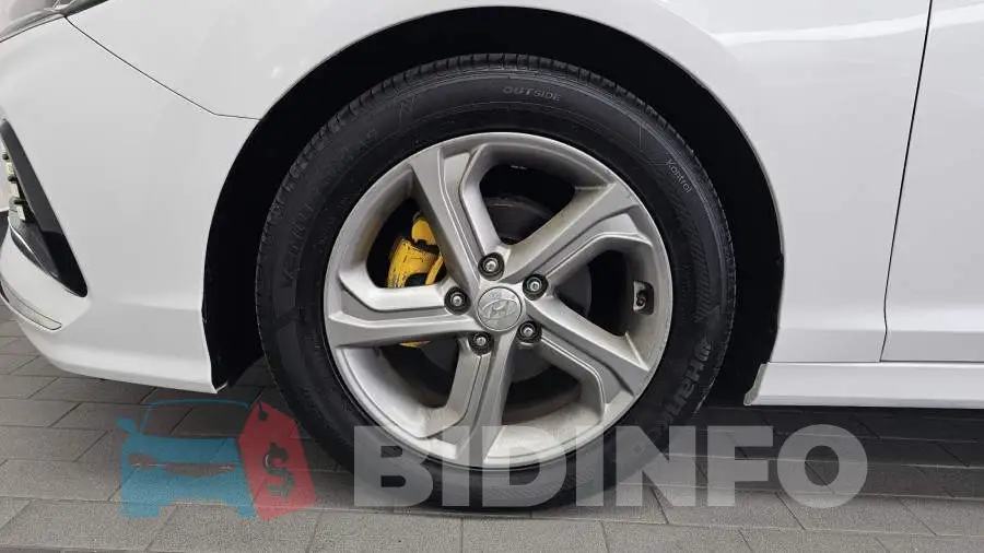 KMHE341DBJA378373 Photo# 5