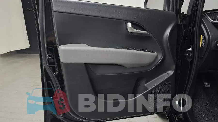 KNACK811BMT247048 Photo# 24