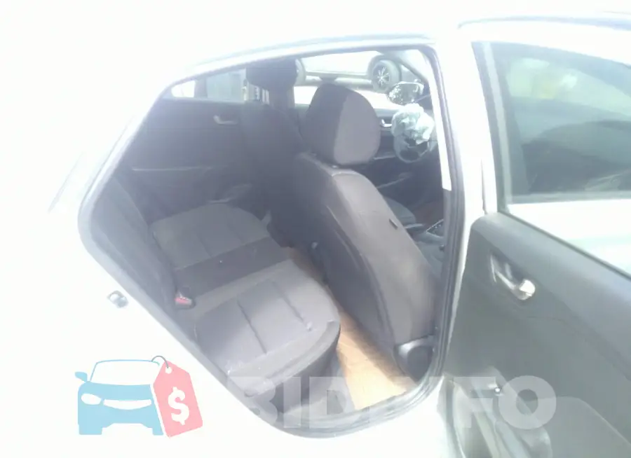 3KPC24A62LE125224 Photo# 8