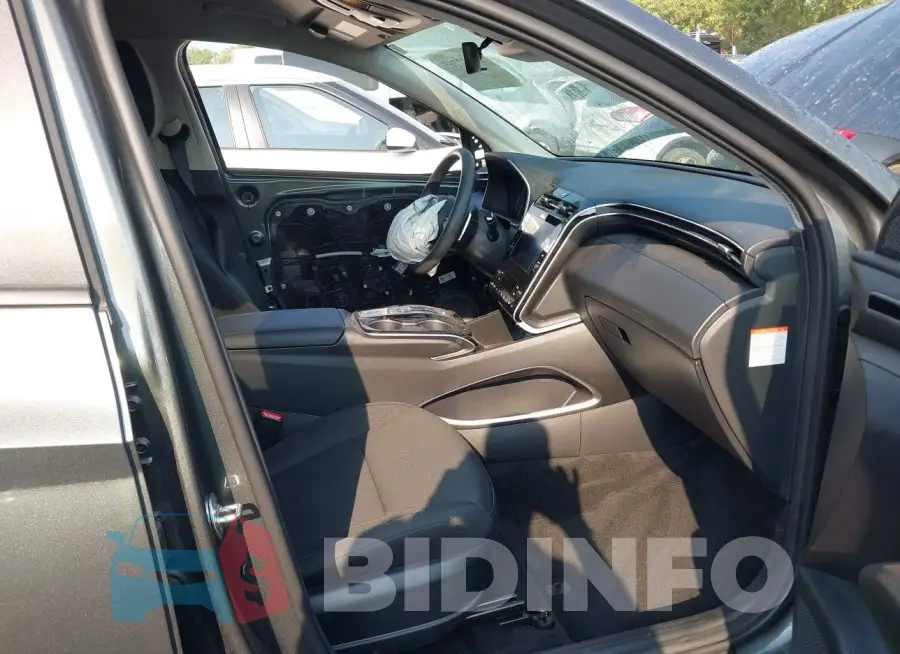 KM8JBCA14NU077571 Photo# 5