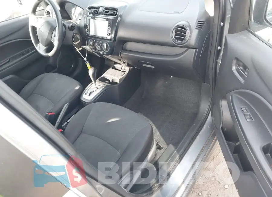 ML32F3FJ5KHF06068 Photo# 5