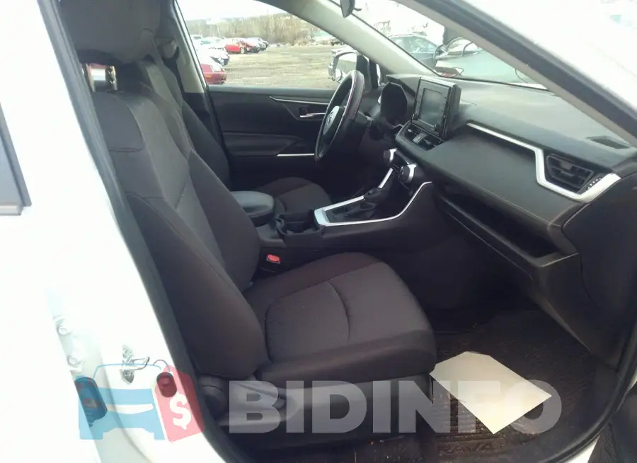 2T3P1RFV7MC182091 Photo# 5