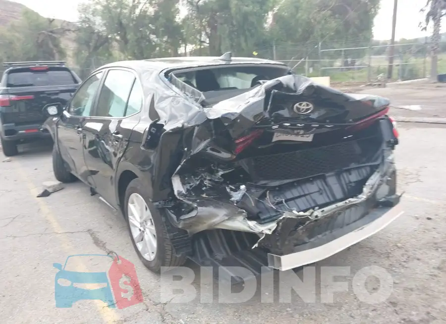 4T1C11AK2PU816237 Photo# 3