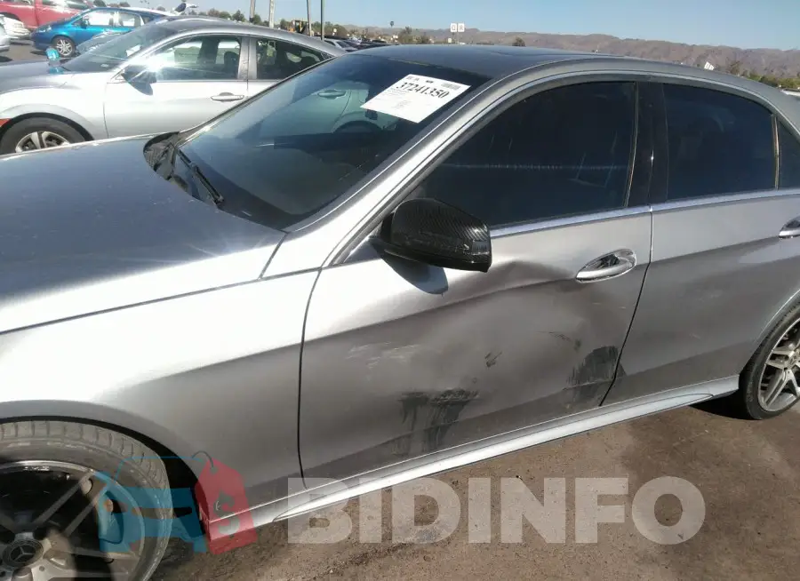 WDDHF5KB6FB094367 Photo# 6