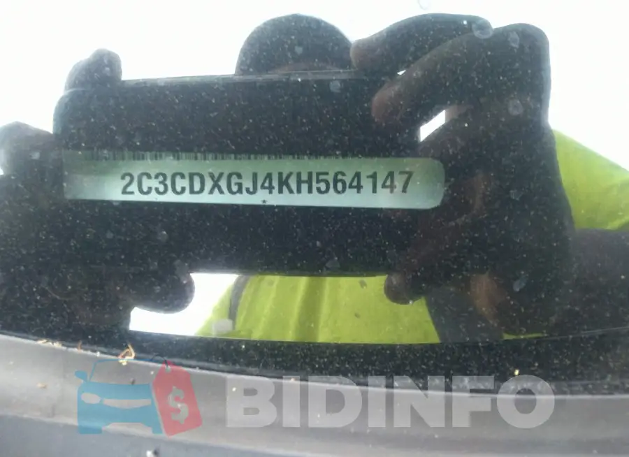 2C3CDXGJ4KH564147 Photo# 9