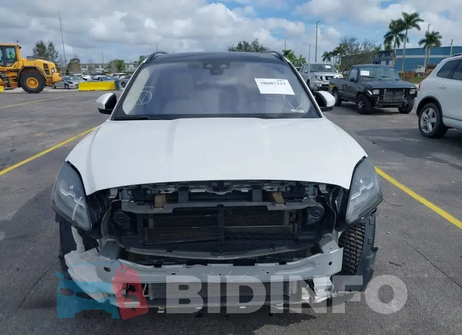 SADFJ2FX1J1Z17603 Photo# 6