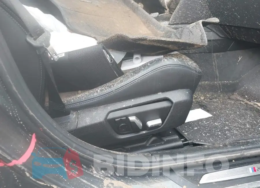 WBS8M9C55G5D31250 Photo# 6