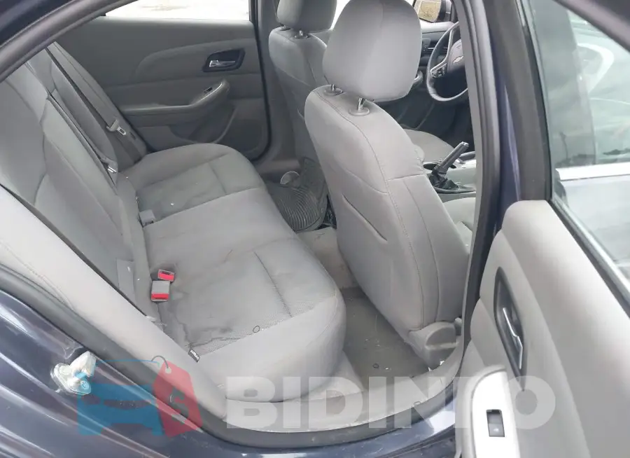 1G11B5SL7FF162015 Photo# 8