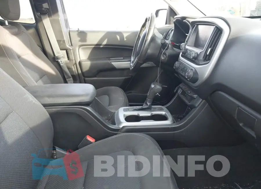 1GCHSBEA9F1218824 Photo# 5