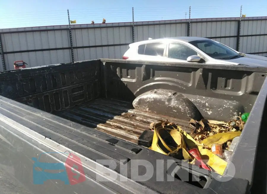 1FTMF1CPXJFB64255 Photo# 8
