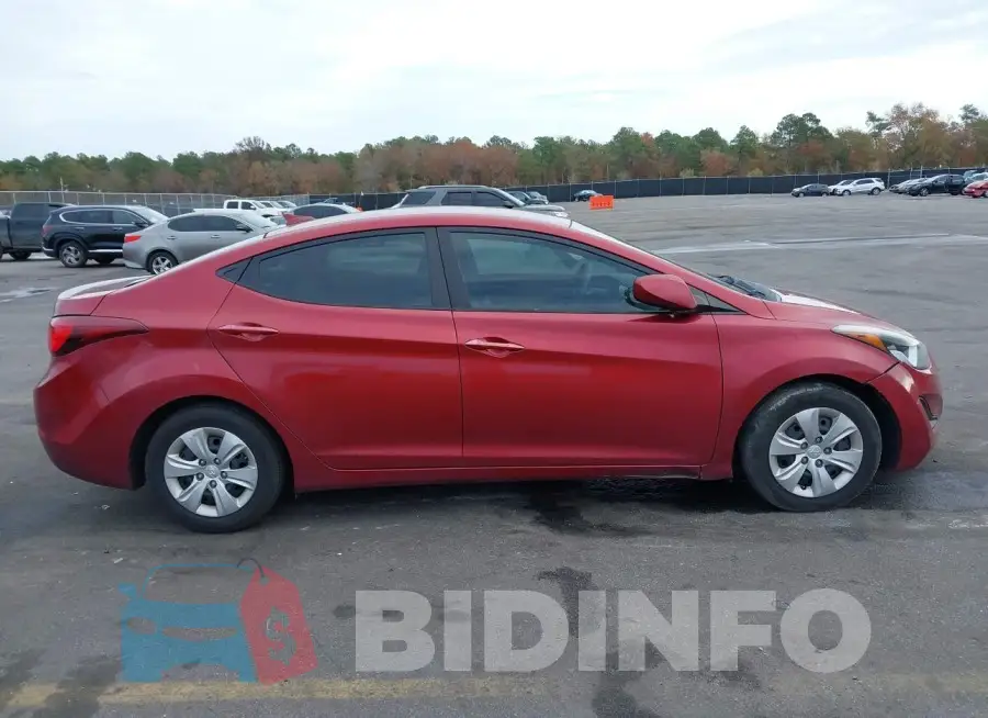 5NPDH4AE8GH751792 Photo# 13