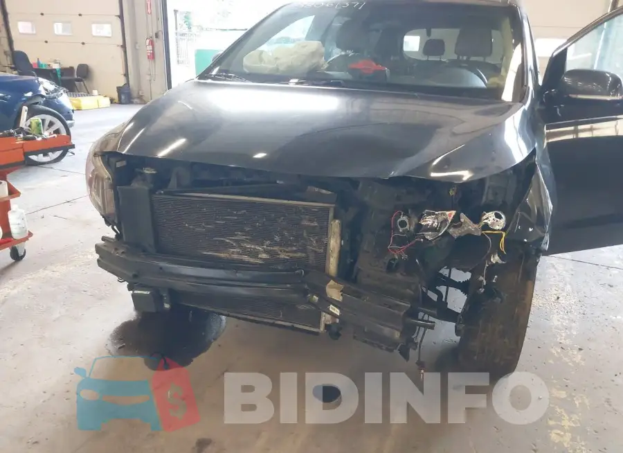 KNDMC5C1XH6274986 Photo# 6