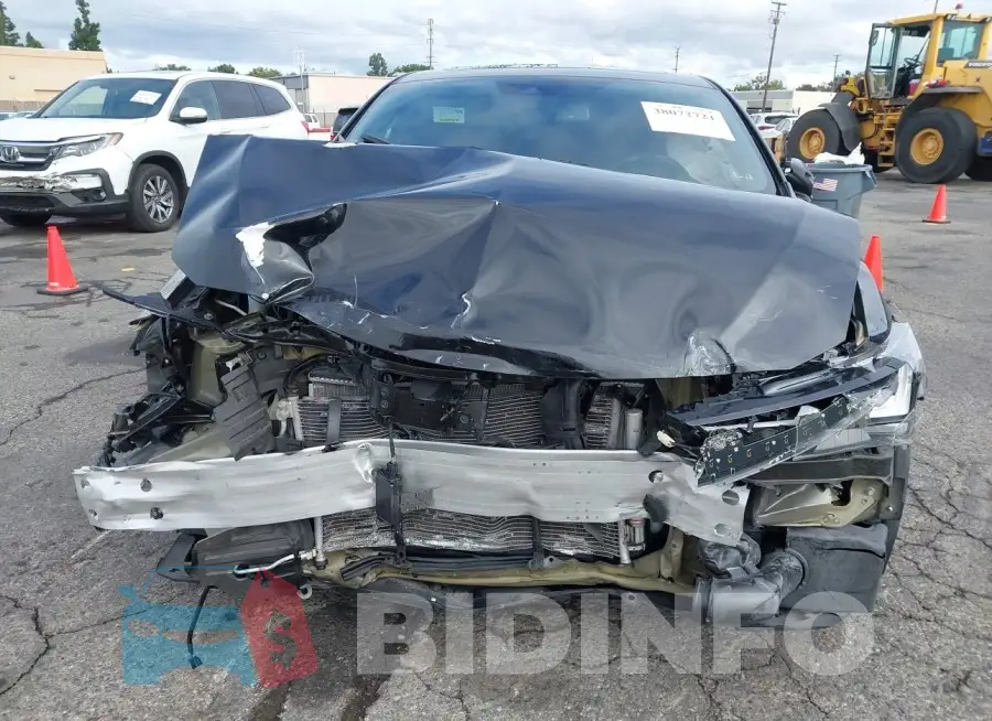 19UDE2F84LA003091 Photo# 11
