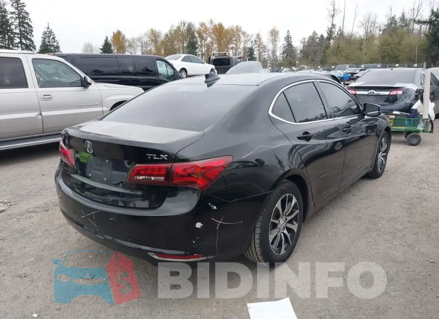 19UUB1F30FA010793 Photo# 4