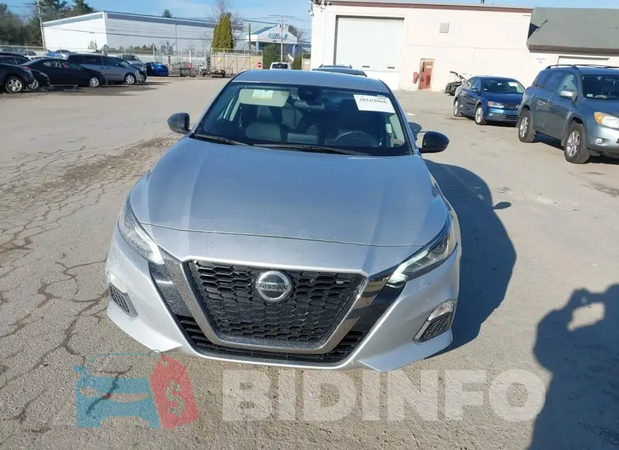 1N4BL4CV9LC153080 Photo# 13