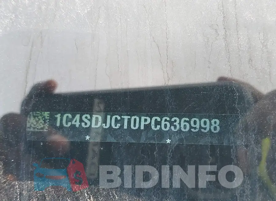 1C4SDJCT0PC636998 Photo# 9