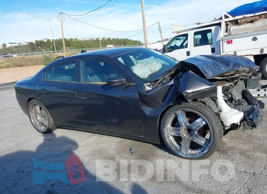2C3CDXHG2GH175064 Photo# 12