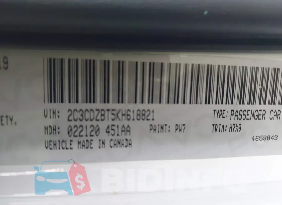 2C3CDZBT5KH618821 Photo# 9