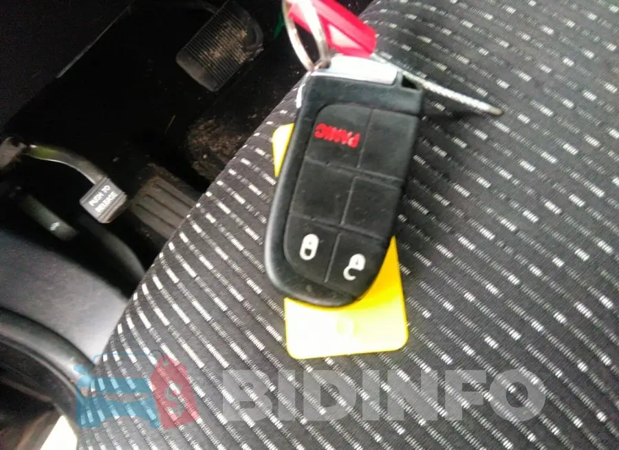3C4PDCBGXHT568561 Photo# 11