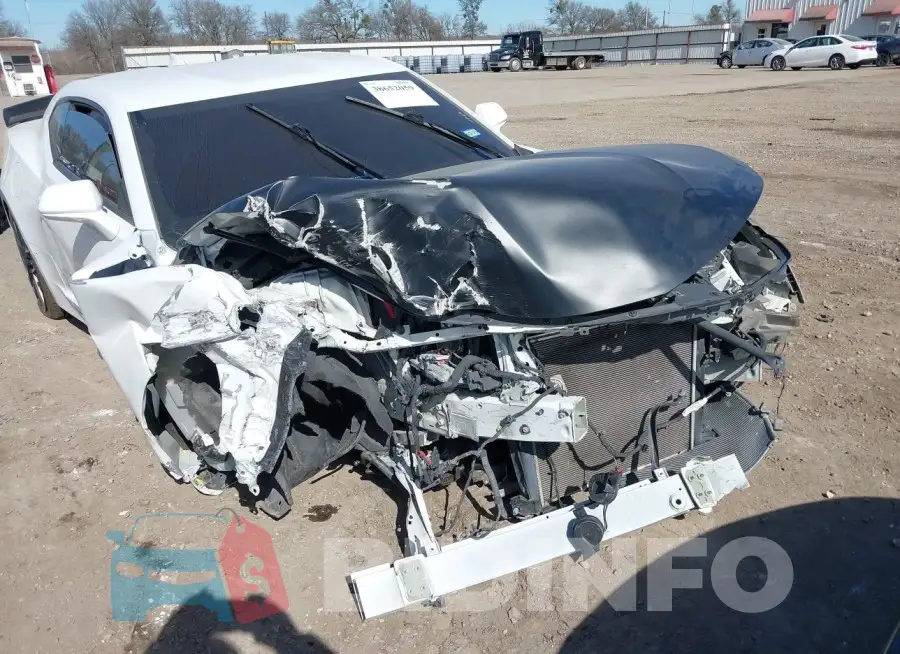1G1FB1RS5M0107817 Photo# 6